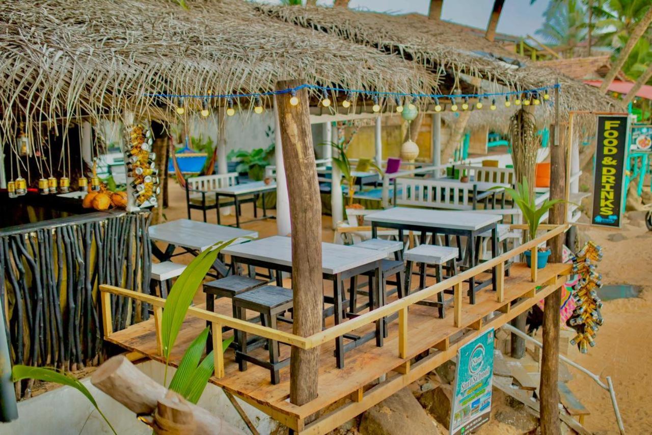 Oynise Beach Cabin Galle Exterior foto