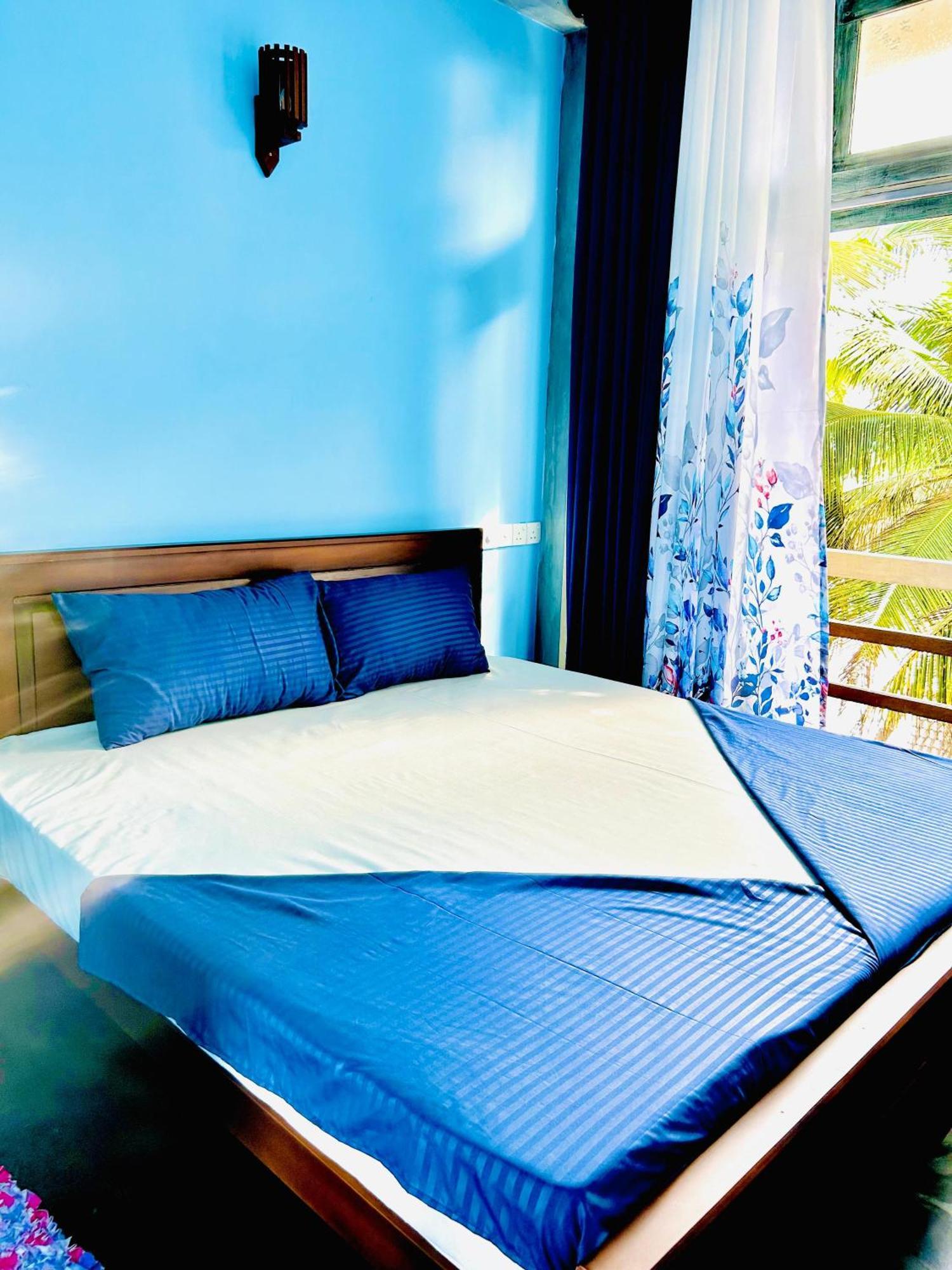 Oynise Beach Cabin Galle Quarto foto