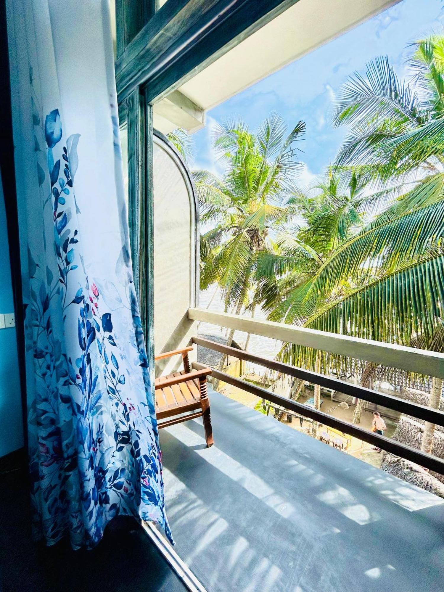 Oynise Beach Cabin Galle Quarto foto