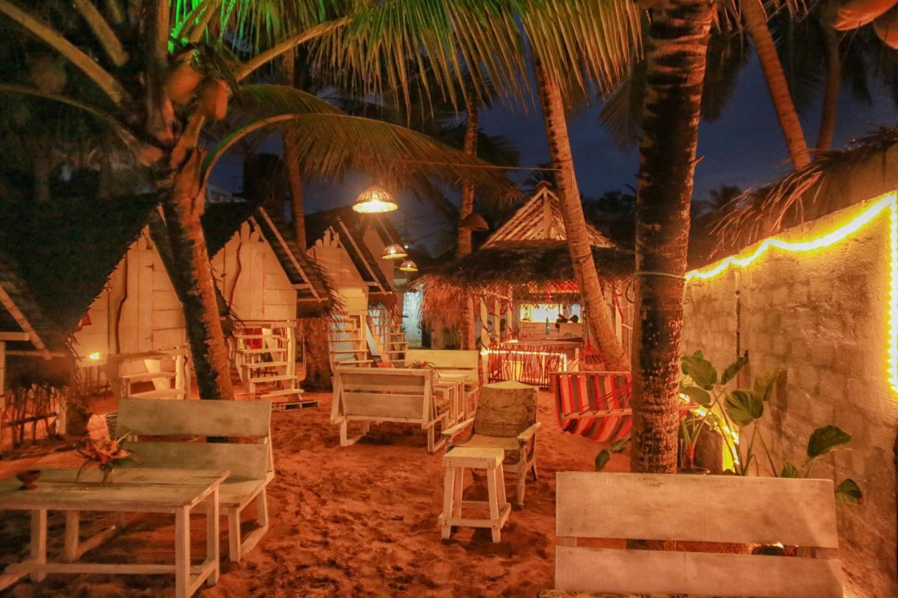 Oynise Beach Cabin Galle Exterior foto